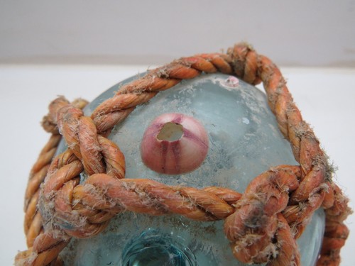 Authentic 4 inch Japanese Netted Glass Float Ball Buoy Tiki Bar (F1.5B2362) - Picture 2 of 5