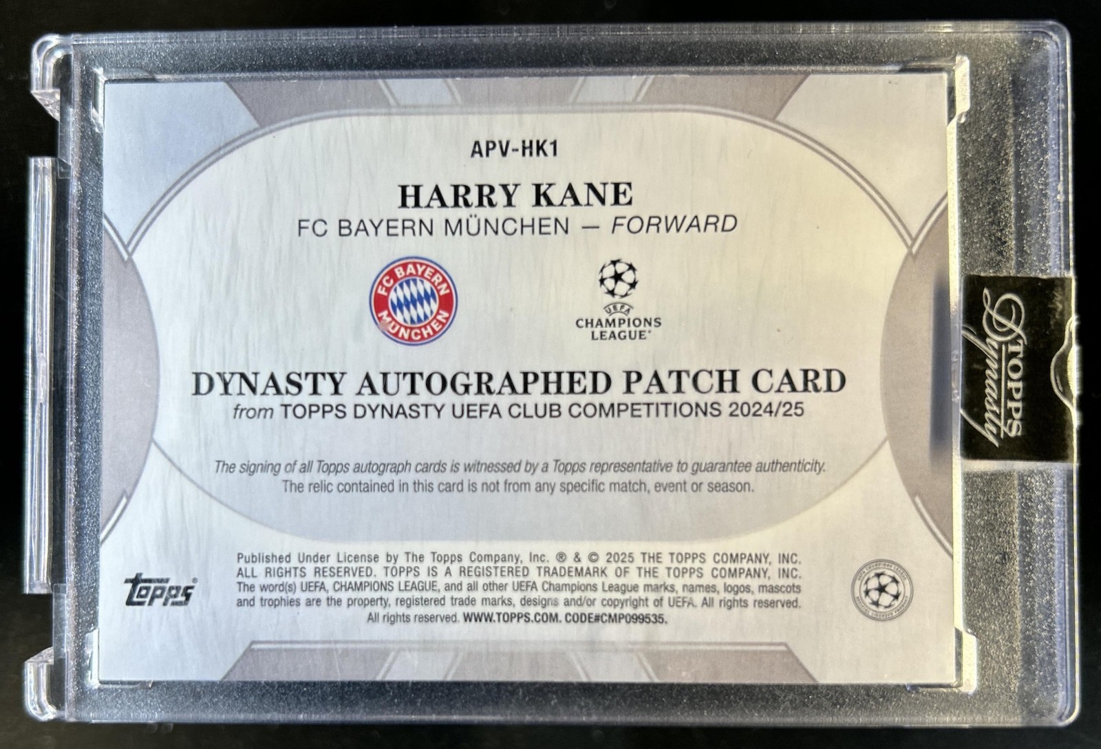 2024-25 Topps Dynasty UEFA Harry Kane Patch Auto Black #/5 Bayern Munchen view 2