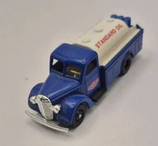 Lledo Days Gone Chevron Standard Oil Chevron 1936 Farm Delivery Truck (B225)