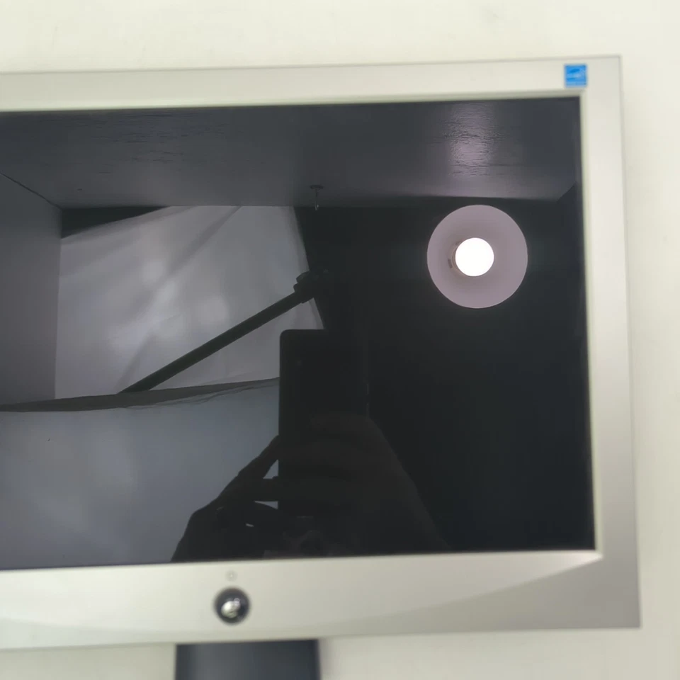 eMachines E15T4W PC/Desktop Monitor w/ Power Cord & Stand 500PW 15.4" 7010644R - Image 4 of 4