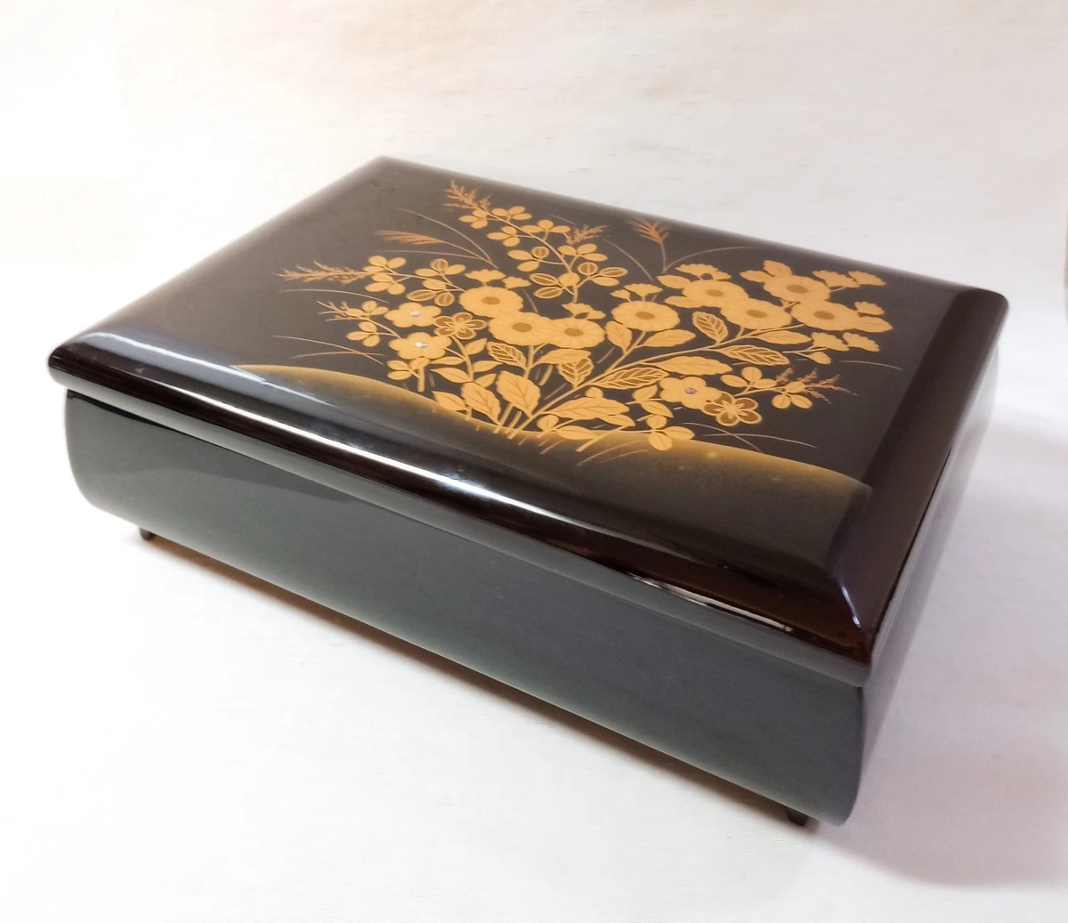 Collectible Japanese Boxes (1900-Now) for sale | eBay