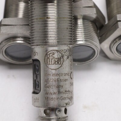 IFM EFECTOR 100 INDUCTIVE PROXIMITY SENSOR IGC 204 *LOT OF 3*