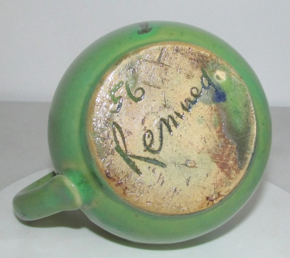 Australian Pottery Signed Remued No56 Early Series Squat Jug - Green & Red - image 2 of 4