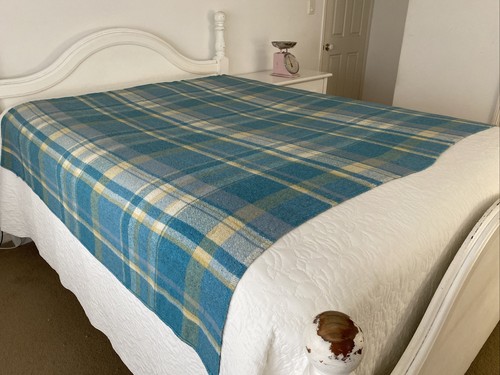 Onkaparinga Lightweight Single 70% Wool Blanket Aqua Blue Check 195 cm x 165cm - Picture 8 of 11