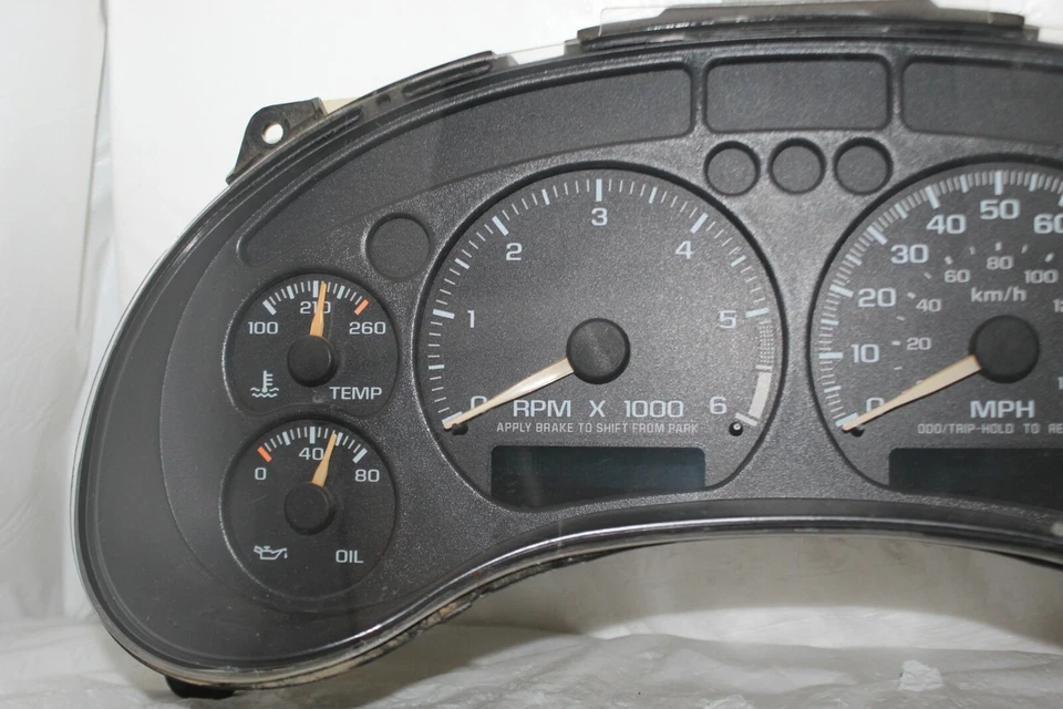 Cuadro de instrumentos velocímetro 01-05 Blazer/Sonoma/Jimmy/S10/S15 179.740 millas Foto 2 de 4