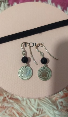Pendientes Largos de Tous de Plata y Gemas ónix - Colección Aura - Imagen 2 de 6