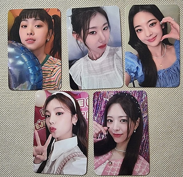 ITZY Official SPECIAL Album CHESHIRE SOUNDWAVE BENEFIT ITZY PHOTOCARD K-POP