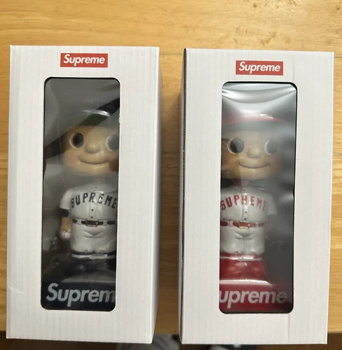 IN HANDS NOW! READY TO SHIP Supreme Bobblehead Red and  Blue pair!