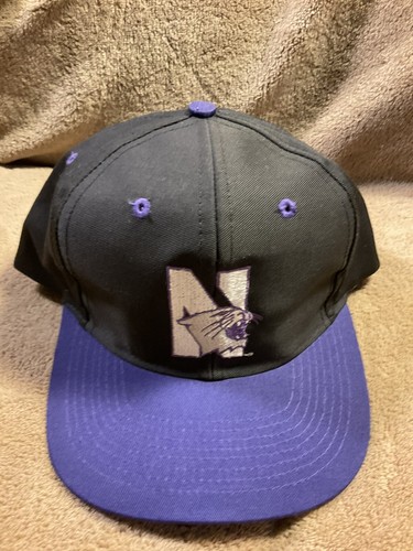 Vintage Northwestern Wildcats Snapback Hat Logo 7 Purple Black University Cap - Picture 1 of 12