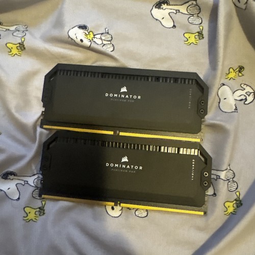 Corsair Dominator Platinum RGB DDR5 RAM 32GB (2x16GB) 7200MHz CL34