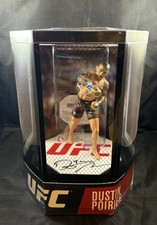 Figura de juguete Mcfarlane inscrita firmada por Dustin Poirier certificado de autenticidad JSA UFC
