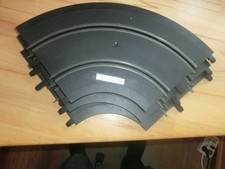 1:40 Carrera Profi 71505  geb Schienen 90 °  ( 3 Stück ) Randstreifen schwarz