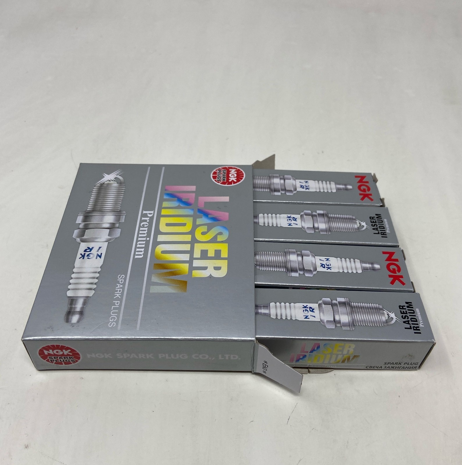 NGK Laser Iridium Spark Plugs IZFR6K-11 6994 - Silver, Set of 4
