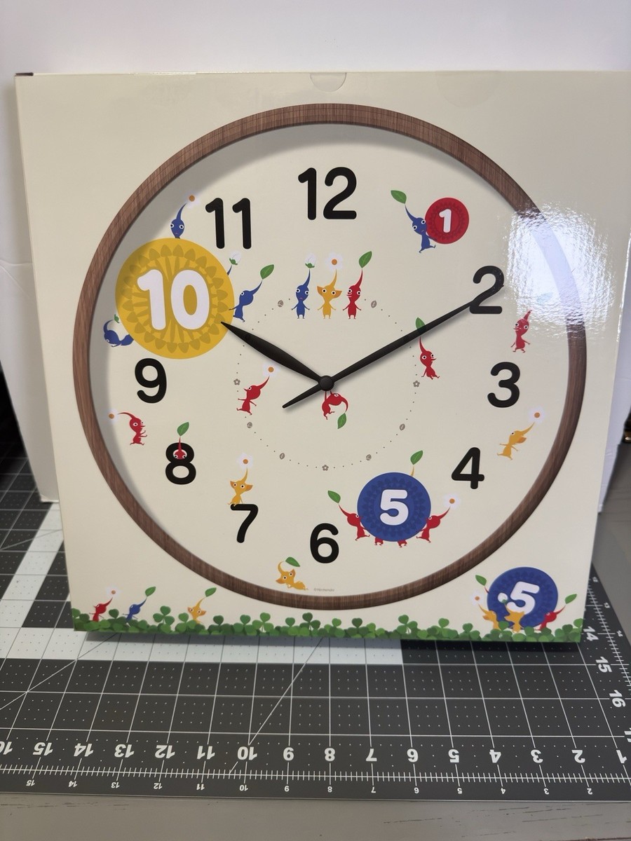 PIKMIN Wall Clock Nintendo-Sealed New-12.9in x 2.2in-In Hand-USA