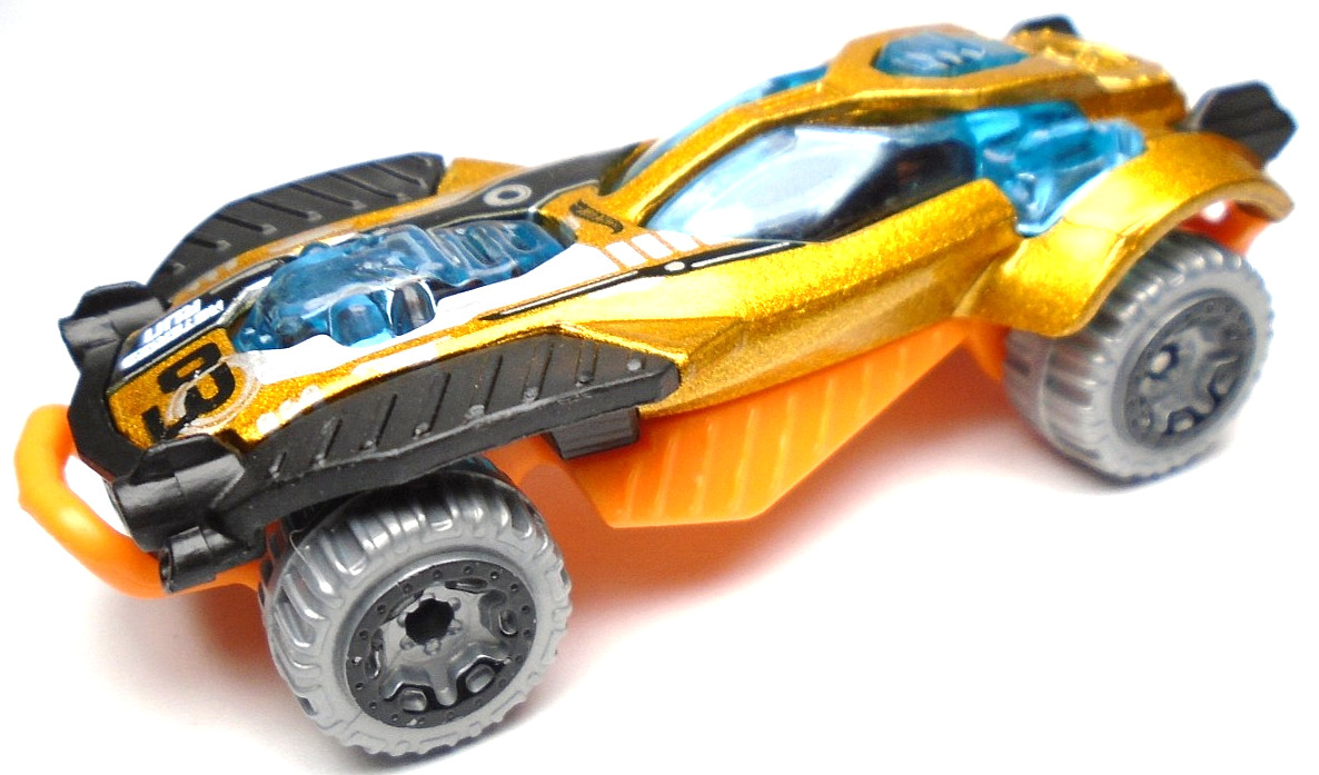 2018 HOT WHEELS DUNE-A-SOAR #03 ASTEROID RUN GOLD 2 7/8" DIECAST CAR W/ ORANGE