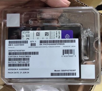 Solidigm D7 PS1010 3.84TB SSD 2.5'' U.2 NVME PCIe5.0 X4 SB5PH27X038T001