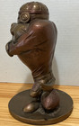 Warner Bros. 1998 TAZ Tasmanian Devil Football Statue/sculpture Approx. Heigh 11 — photo 5