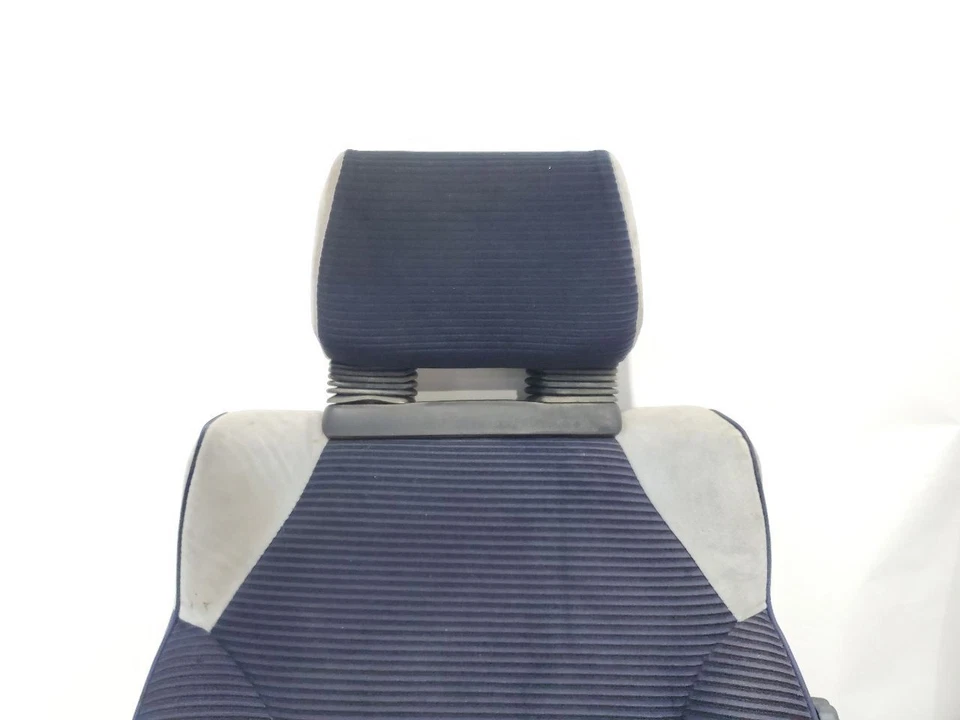 1986 Toyota MR2 OEM пара сидений имеет износ  - Изображение 2 из 4