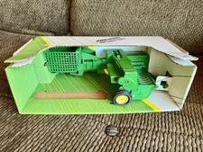 Empacadora cuadrada vintage ERTL John Deere 348 1995 - escala 1/16 #5911 equipo agrícola