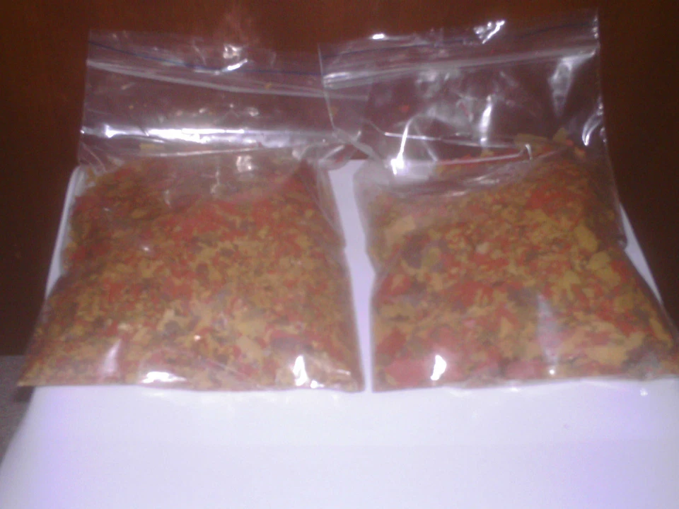 NO NAME 1100 ml FISCHFUTTER Aquarium Hauptfutter kleine Flocken (5,95€/L)