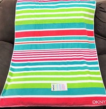 NEW DKNY BRIGHT CITY STRIPED COTTON BATH,BEACH TOWEL,SERVIETTE DE PLAGE-36"x68" 