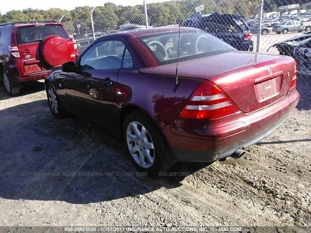 Carrier 170 tipo SLK230 a través de VIN F257904 se adapta a 97-03 MERCEDES SLK 294257 Foto 3 de 4