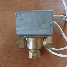 HONEYWELL V4044C 1098 3 PORT MOTORISED DIVERTER VALVE