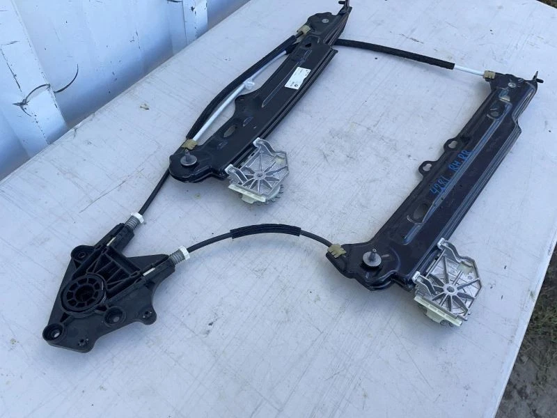2015-2016 BMW 428i RIGHT REAR DOOR WINDOW REGULATOR OEM 53408 - Image 3 of 4