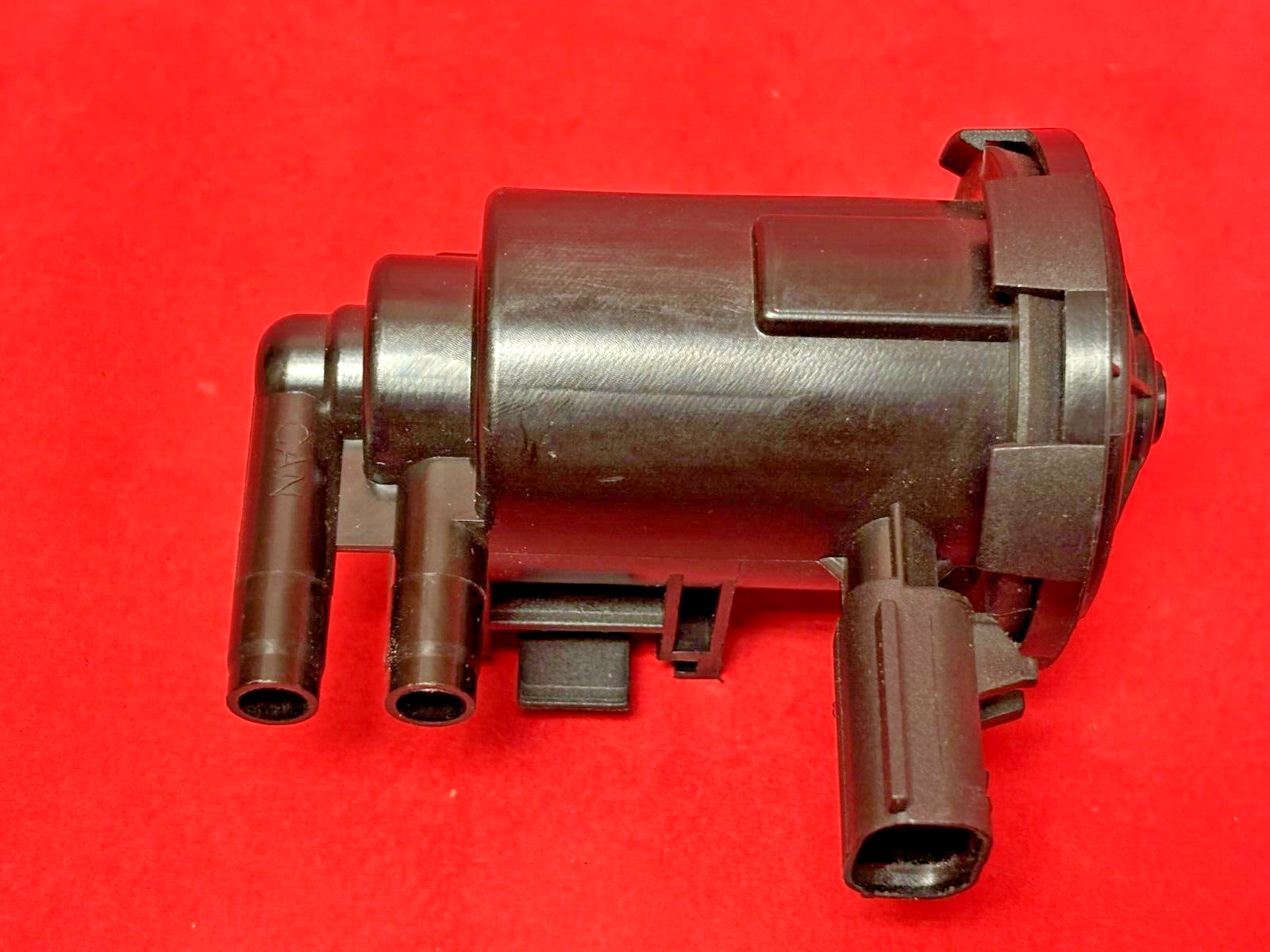 Vapor Canister Purge Solenoid CP428T for Jeep Dodge Chrysler Plymouth.