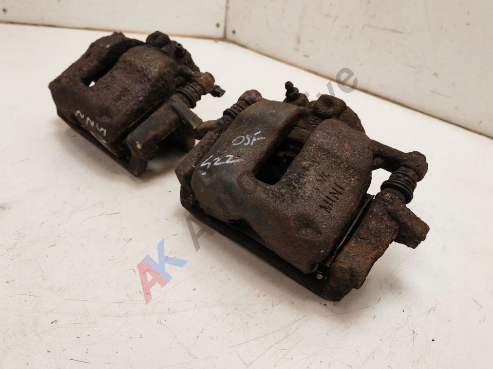 MINI COOPER S R55 R56 R57 Pair of Front Brake Calipers - Image 3 of 4