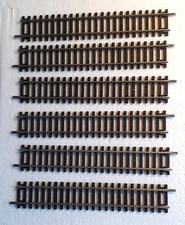 HORNBY (CHINA) OO GAUGE SIX X R600 STRAIGHT TRACK