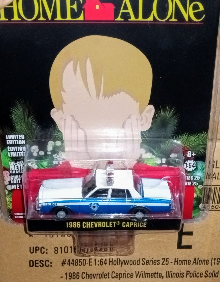 Greenlight Hollywood Home Alone 1986 Chevrolet Caprice Illinois