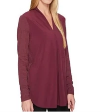 Lucy Transcend Long Sleeve Size Large Wine Burgundy Maroon V Neck Tunic 