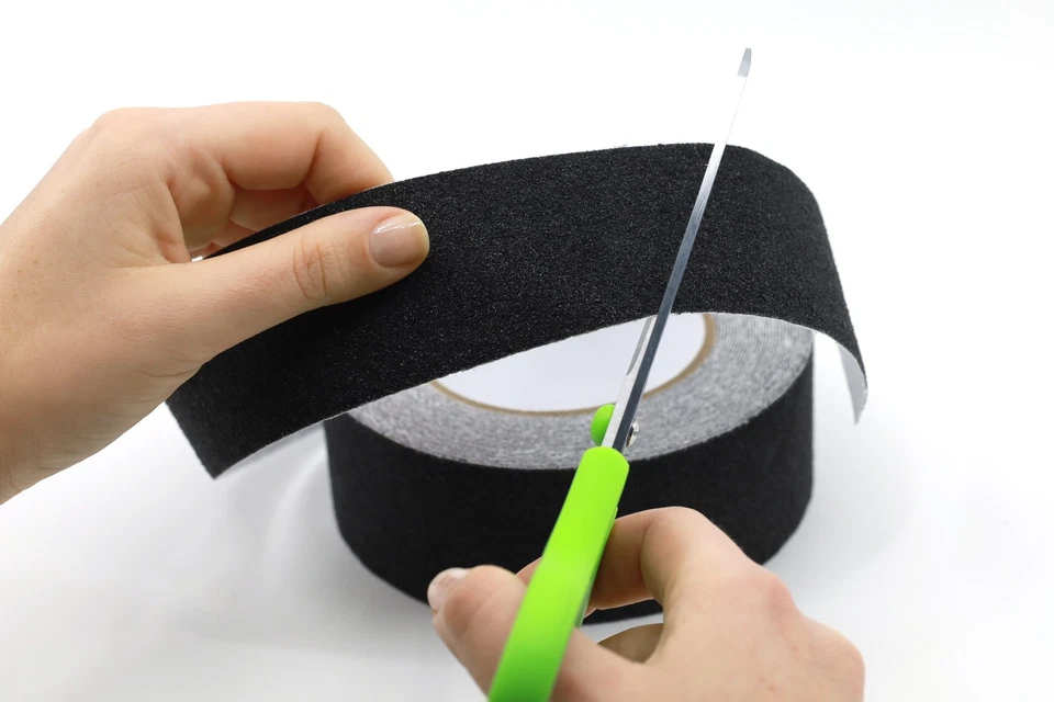 Antirutschband selbstklebend Antirutschstreifen Antirutschbelag Innen und außen - Bild 2 von 4