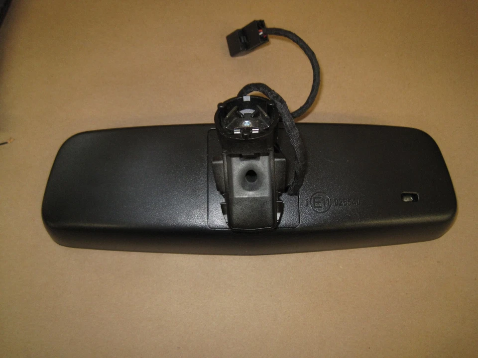 Brandmotion Slimline Auto Dimming Rear View Camera Monitor Mirror - Image 3 of 4