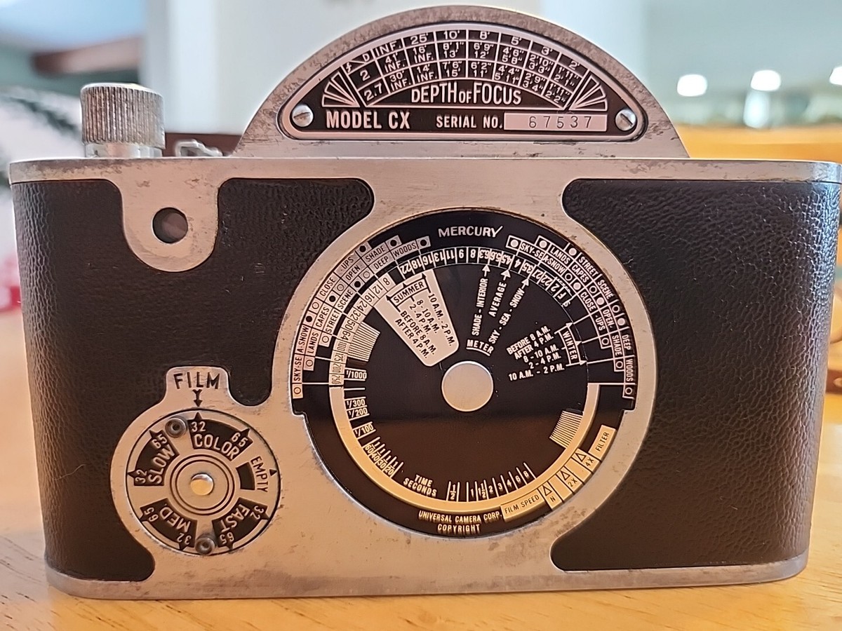 Universal Camera Corp., Mercury II-Model CX Vintage Camera, 35mm