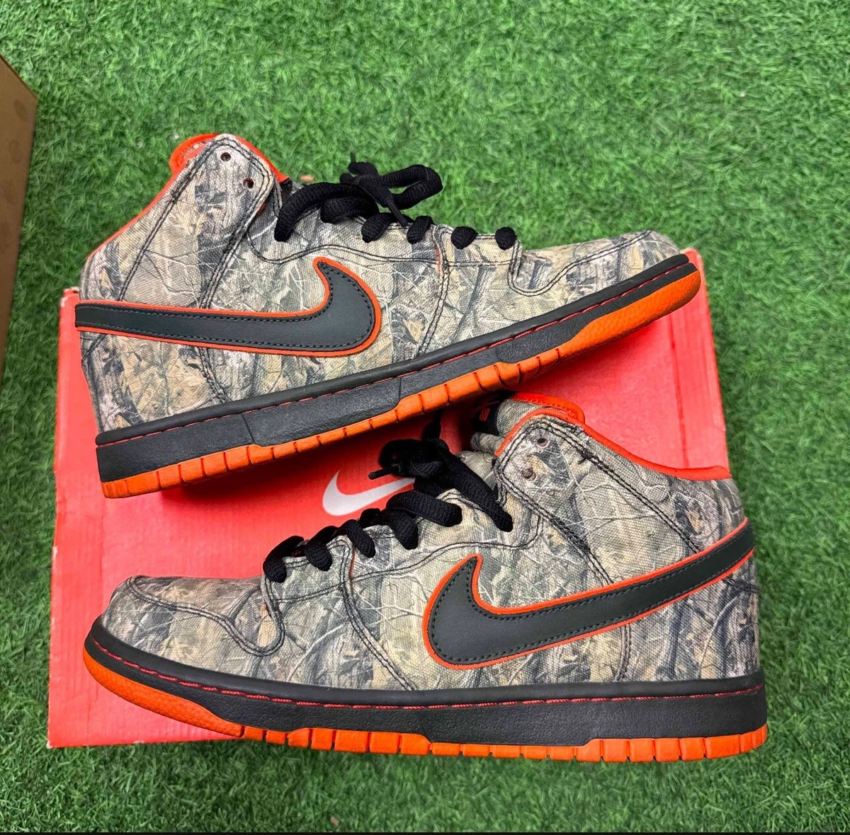 スケートボード NIKE DUNK MID PREMIUM SB REAL TREE CAMO Nike SB Dunk Mid 