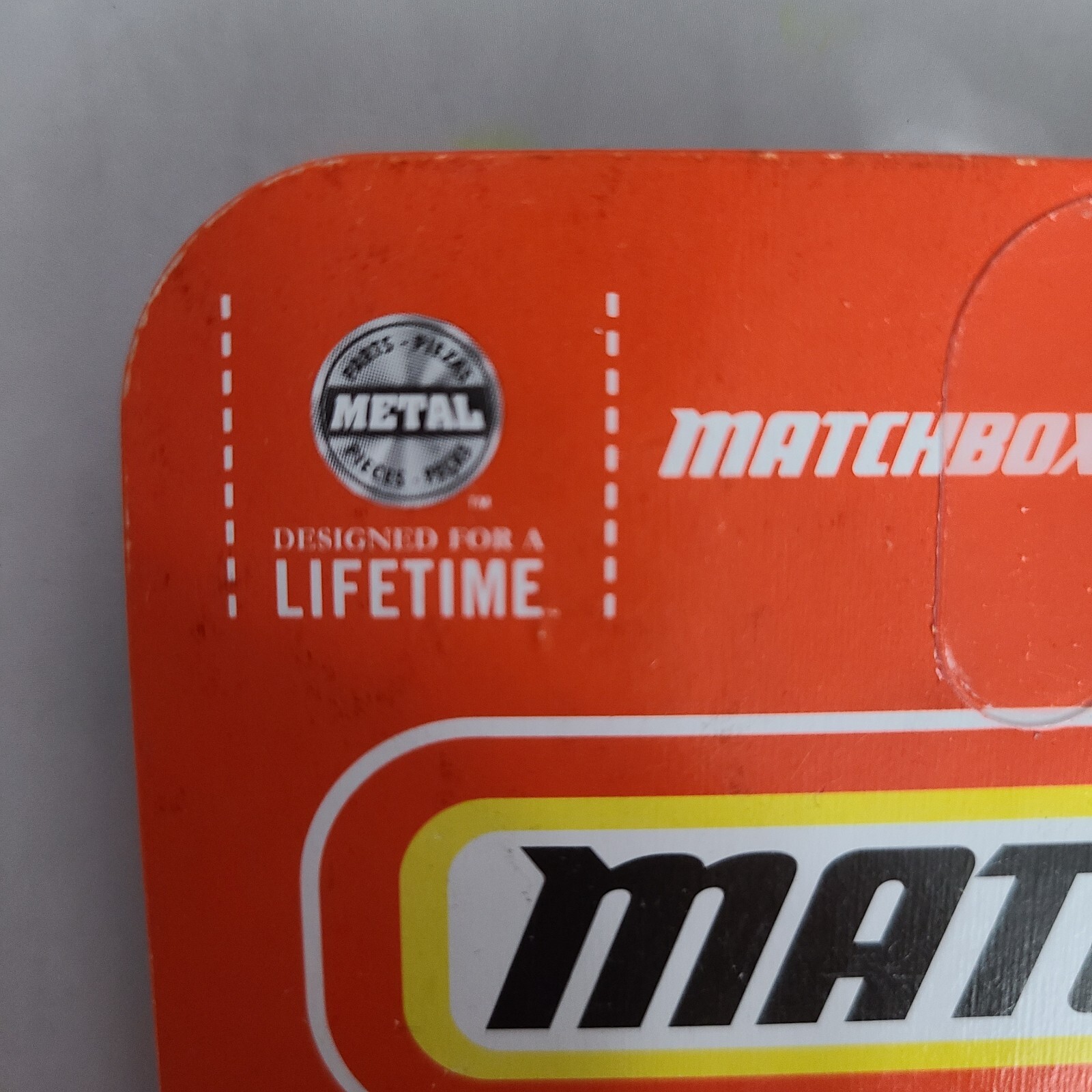 Matchbox Ice Cream King Diecast Truck Van Pink 1/64 Car Good Googly Cones HKW92 thumbnail 4