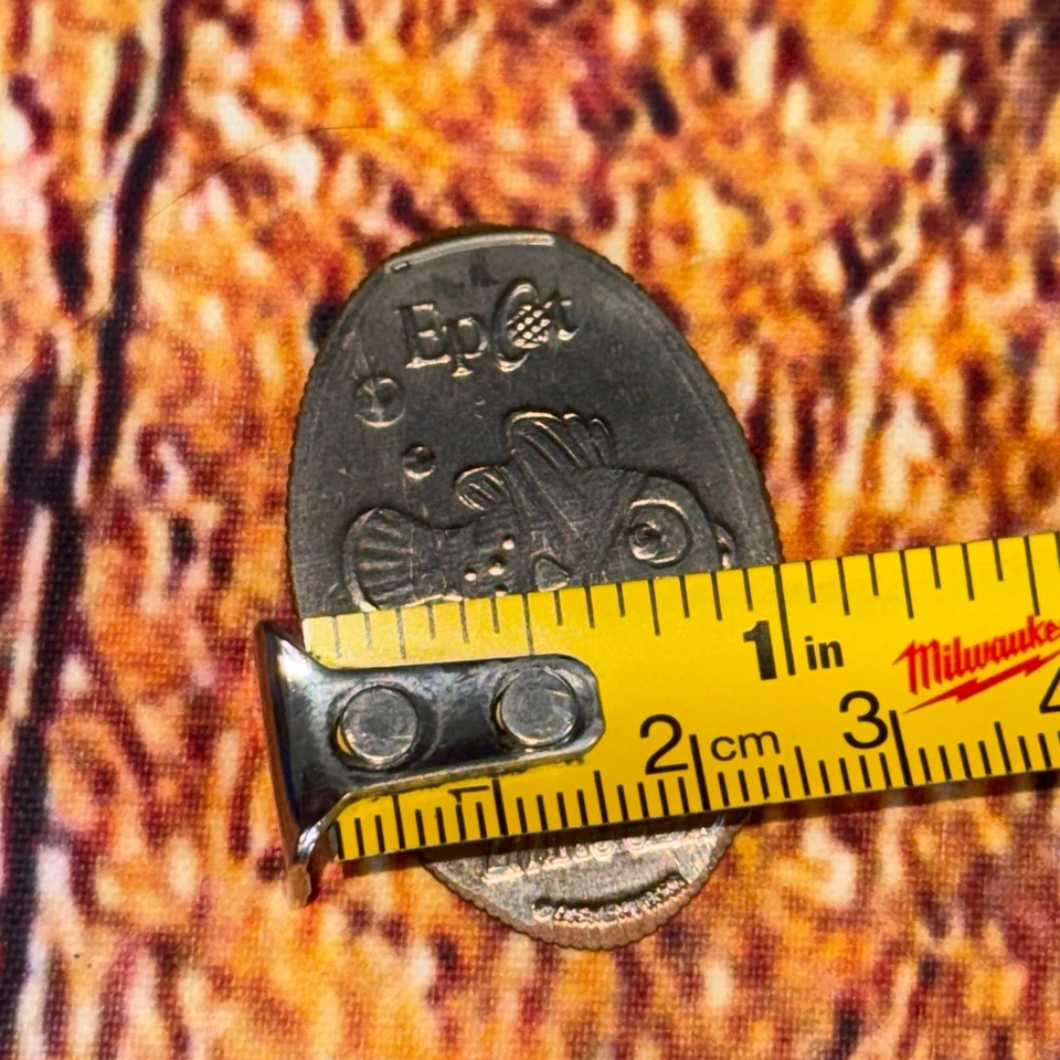 Disney Epcot Living Seas Buscando a Nemo Pez Payaso Moneda Prensada CUARTO NO CENTAVO Foto 3 de 4