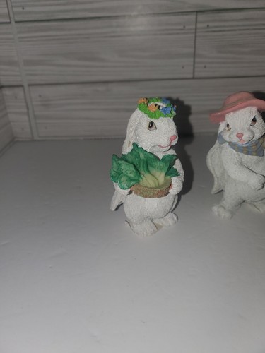2000 Ceramic World Easter Bunny Figures - Picture 2 of 5