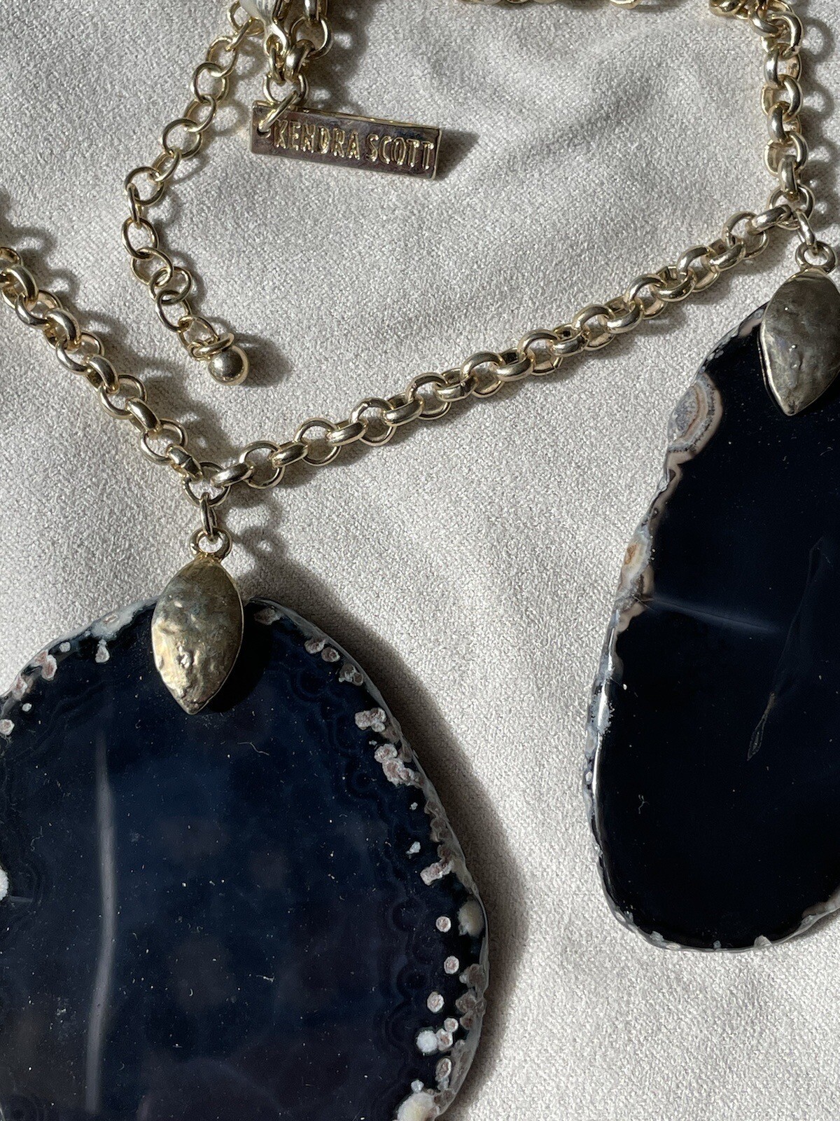 Kendra Scott Sliced Agate Statement Necklace in B… - image 5