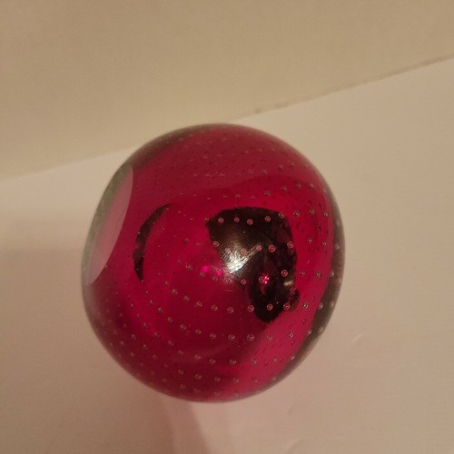 Large Art Glass Apple Paperweight Controlled Bubbles Red And Clear Green Stem - Picture 5 of 6