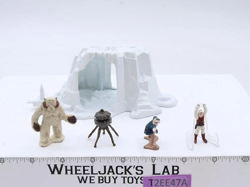 Hoth Wampa Cave Star Wars MICRO COLLECTION 1982 Kenner Playset
