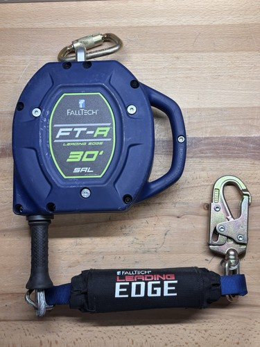 Very good Falltech CT-R Class 2 Leading Edge Self-Retracting Lifeline 30' Cable