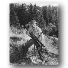 Audie Murphy Photo 8x10 To Hell And Back 1955 World War II Movie Scene