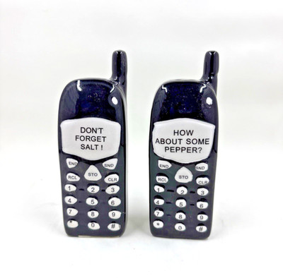 Cell Phone Salt & Pepper Shakers Set, Don t forget salt, How about some pepper?
