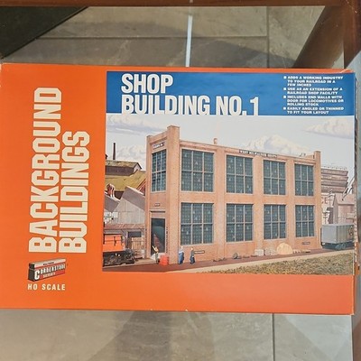 Walthers 933-3165 HO Shop Buildng No.1 Cornerstone Background Building Kit