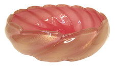 VINTAGE MURANO PINK OPALESCENT GLASS GOLD FLAKE CASED ART GLASS BOWL CENTREPIECE