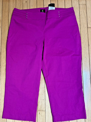 JM Collection  woman size 2X  dark pink  rayon blend inseam  23 in pullon pants