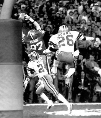 THE CATCH FROM THE END ZONE DWIGHT CLARK 49ERS ALLTIME GREAT WIDE RECIEVER 8x10